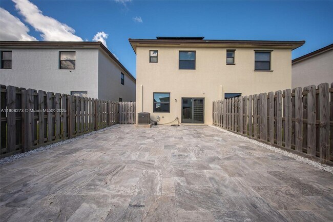 Building Photo - 24985 SW 107th Ct