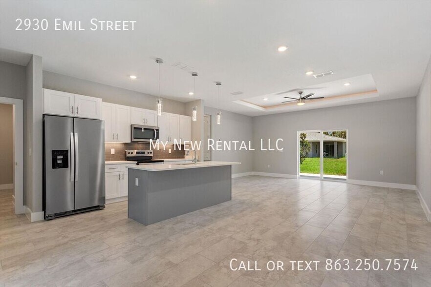 Building Photo - 2930 Emil St