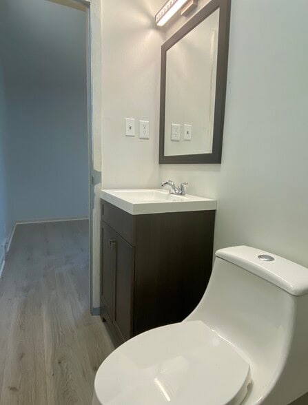 Building Photo - 8003 Broadfern Dr