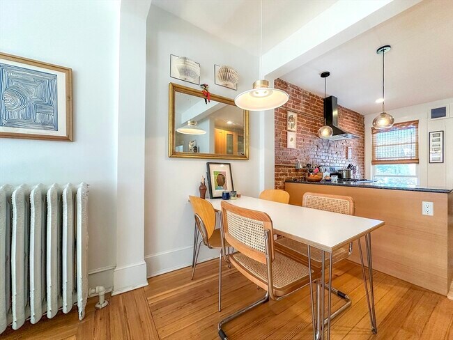 Building Photo - 34 Stanton Rd