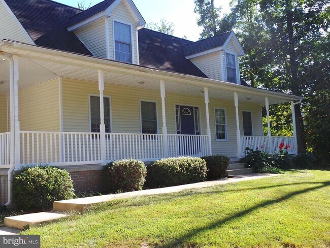 Building Photo - 45650 Connor Way