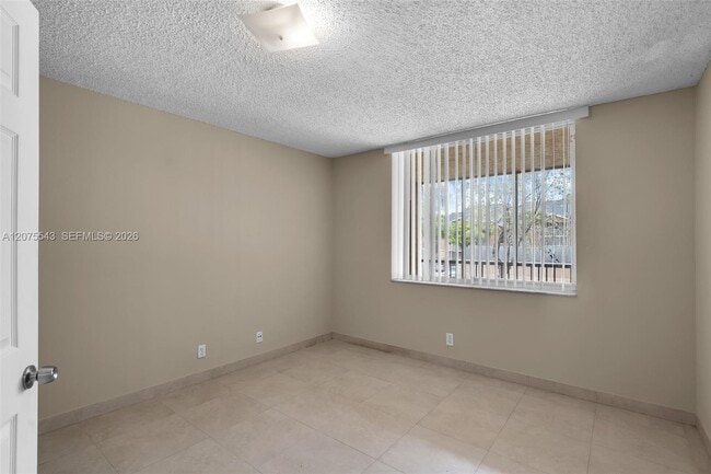 Building Photo - 4015 W McNab Rd