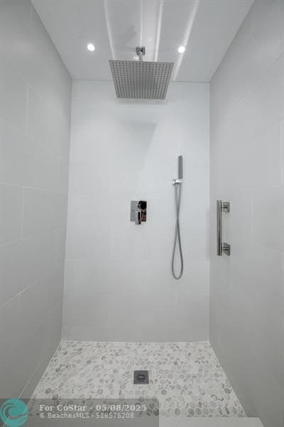 Building Photo - 928 Orange Isle