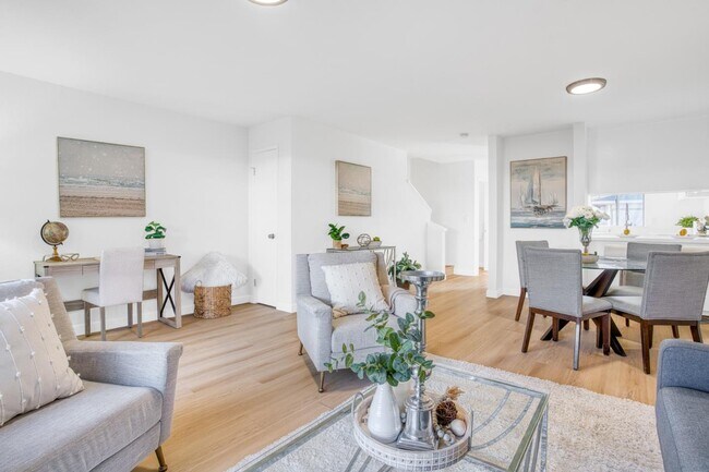 Building Photo - 258 Ventura Ave