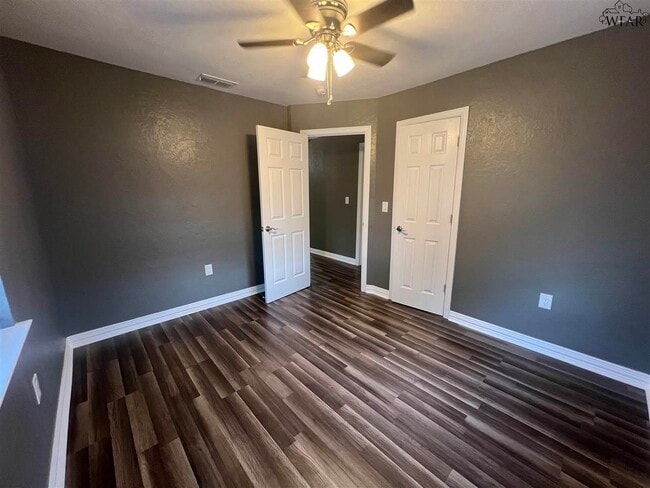 Building Photo - 1603 Oceola Ave