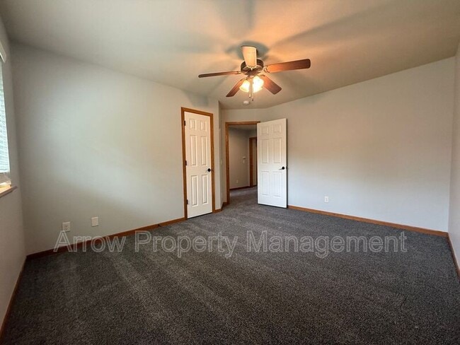 Building Photo - 4411 N 18th St