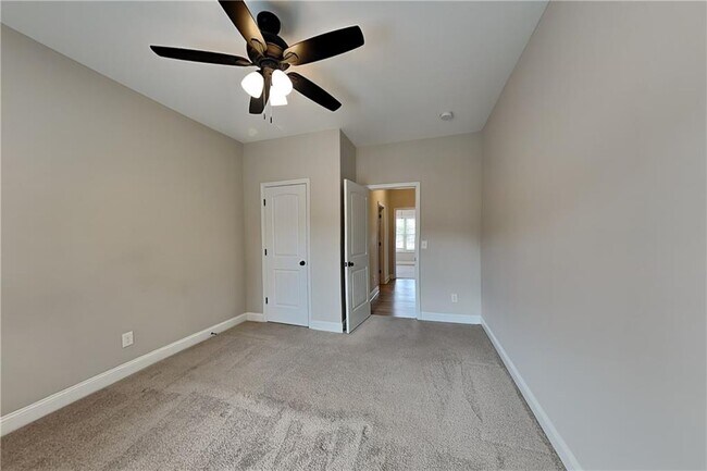 Building Photo - 218 Cranbrooke Dr