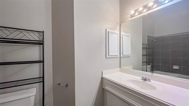 Building Photo - 26622 Clear Mill Ln