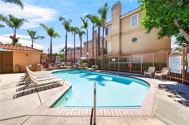 Building Photo - 14099 Lemoli Ave