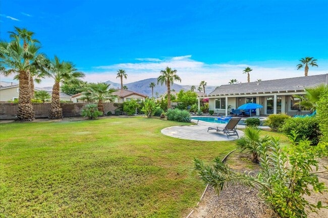 Building Photo - 60636 Desert Shadows Dr