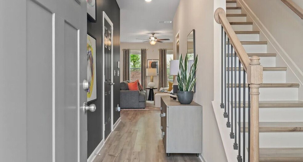 Building Photo - 472 Payne Dr