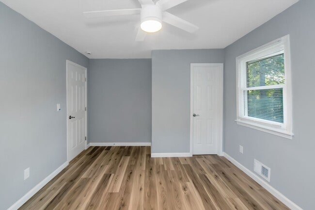 Building Photo - Your home awaits!