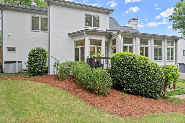 Building Photo - 1431 Waterford Green Dr