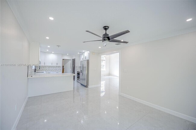 Building Photo - 15461 SW 170th Terrace