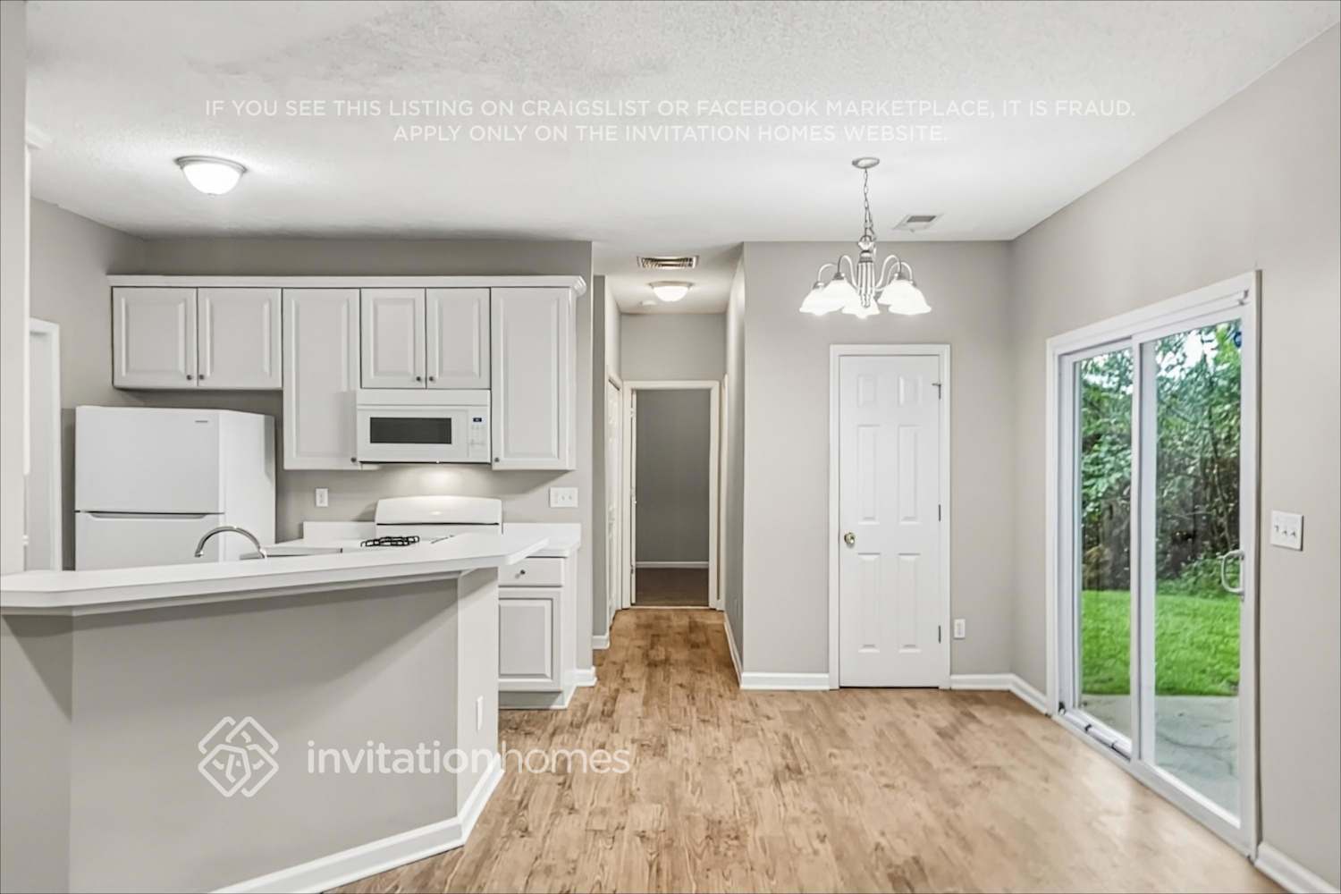Building Photo - 8220 River Mill Ct