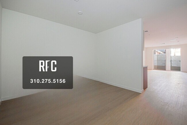 Building Photo - Welcome to the Gramercy