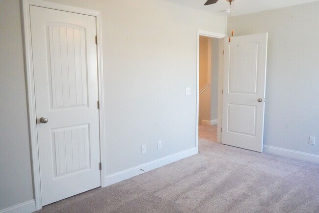 Building Photo - Available Soon!