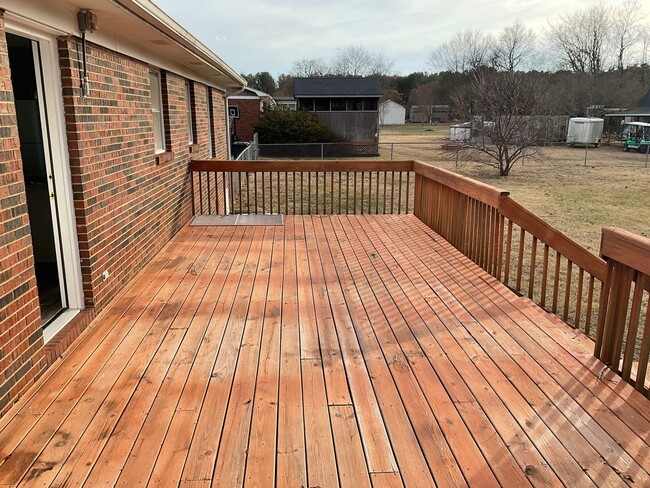 Building Photo - Home For Rent in Crouse NC