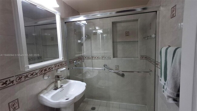 706 NE 3rd Ave 706 NE 3rd Ave - 706 Ne 3rd Ave Pompano Beach Fl Building Photo