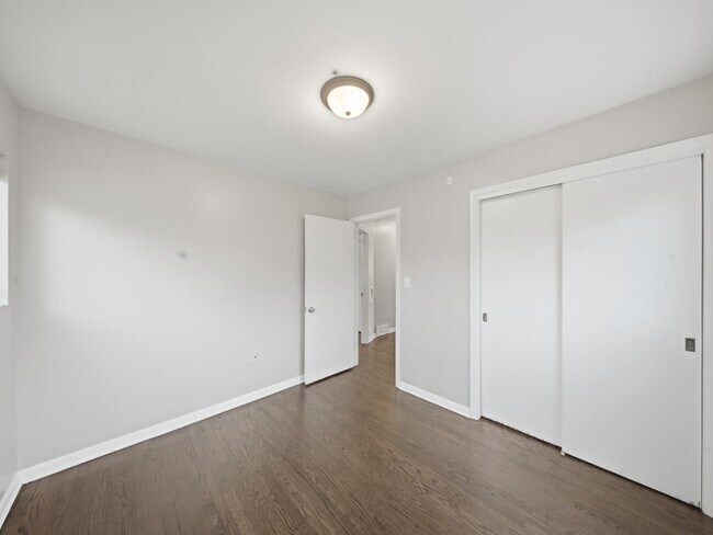 Building Photo - 8641 W Lapham St