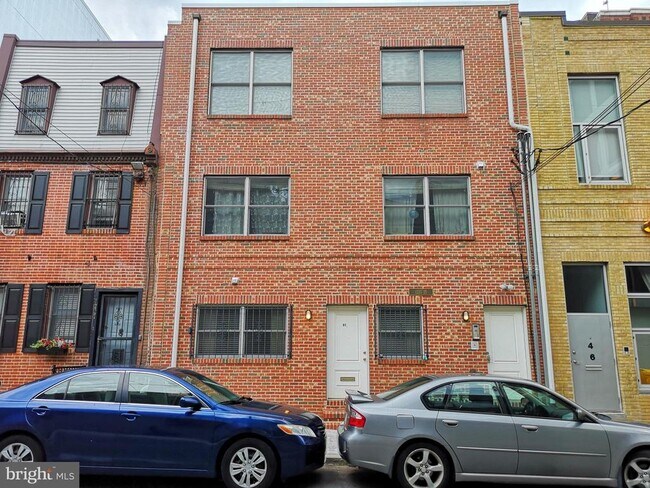 Primary Photo - 1223-25 Wood St