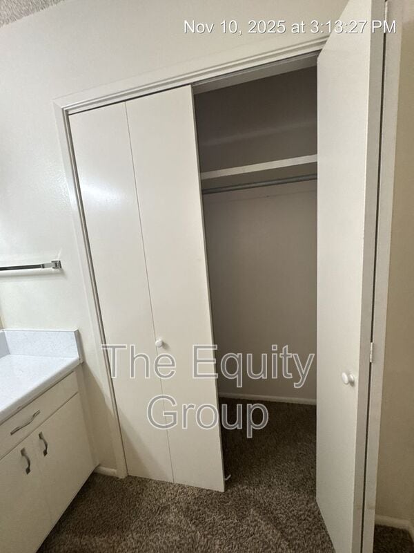 Building Photo - 332 N Westfield St