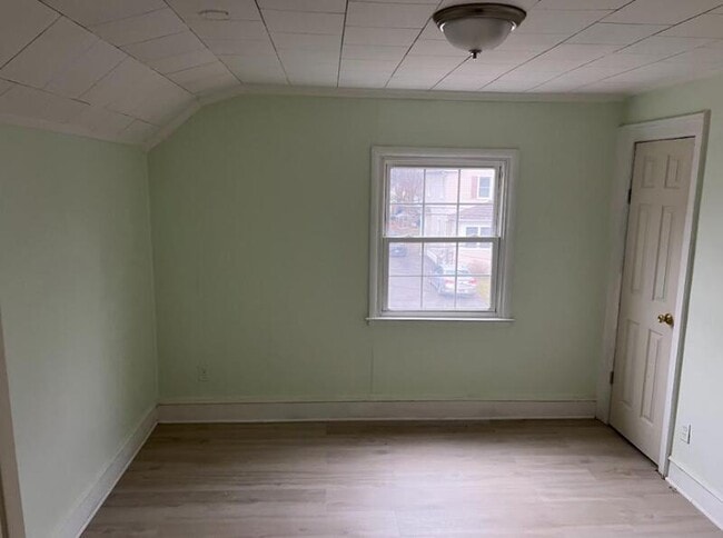 Building Photo - 195 Campbell Park