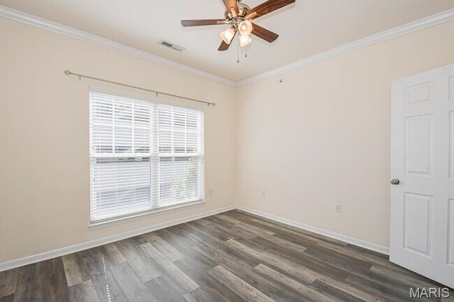 Building Photo - 1270 Strassner Dr