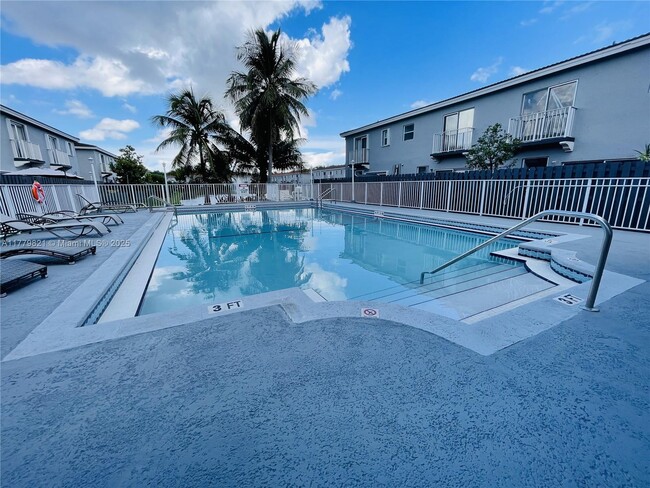 Building Photo - 5240 NW 109th Ave