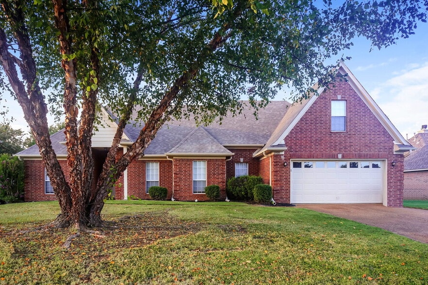 Primary Photo - 2378 Kindlewood Dr