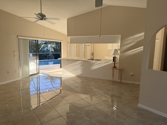 Building Photo - 486 Chamber St NW