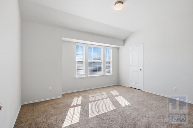 Building Photo - 720 Coltrane Dr