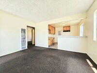 Building Photo - Charming and affordable 2-bedroom, 1-bath ...