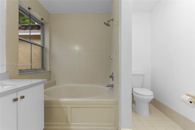 Building Photo - 3812 SW 171st Terrace