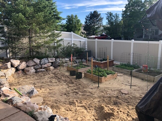 Building Photo - 926 Ibis Way