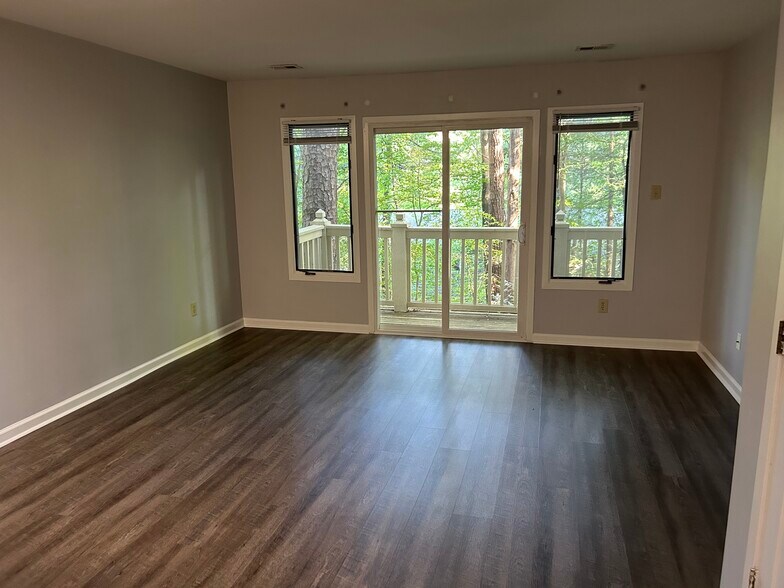 Living room - 708 M.L.K. Jr Blvd
