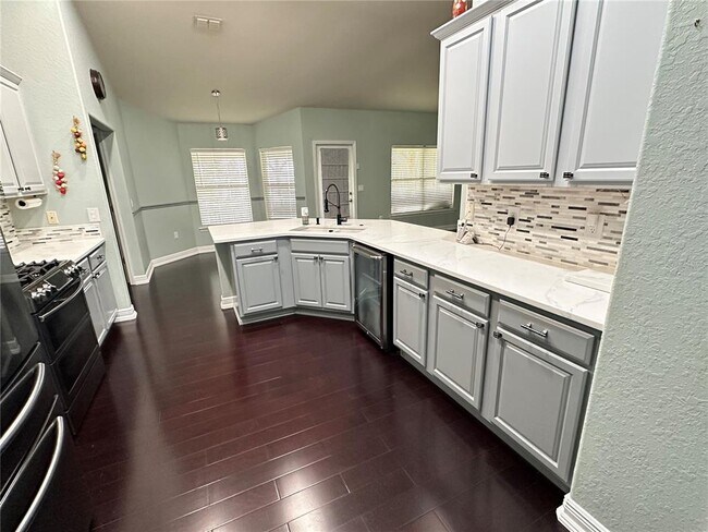 Building Photo - 1555 Blue Sky Blvd