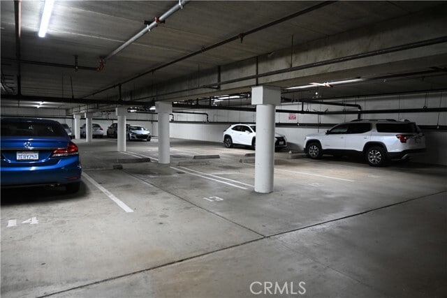 Building Photo - 497 S El Molino Ave