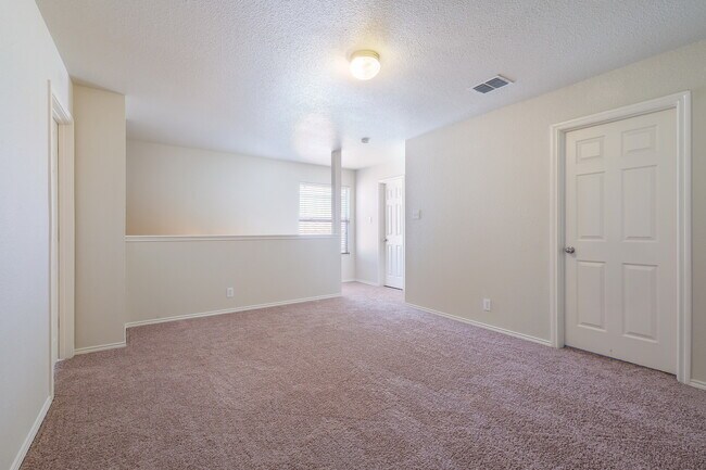 Building Photo - ***APPLICATION CURRENTLY UNDER REVIEW***MO...