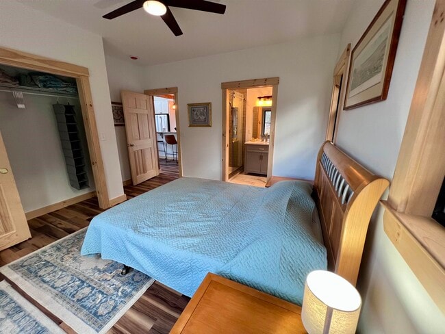 Building Photo - 49 Neal Hill Rd