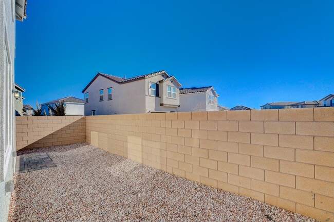 Building Photo - 8439 Vacarez Dr