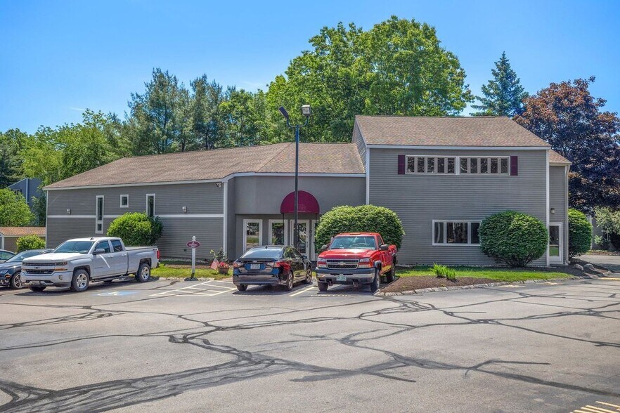 Building Photo - 120 Fisherville Rd