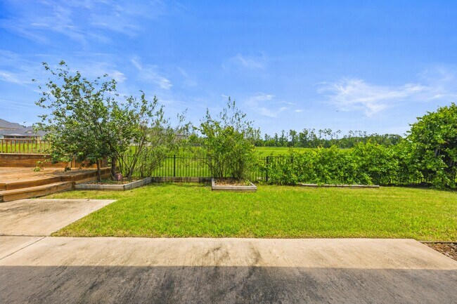 Building Photo - 10126 N Whimbrel Cir