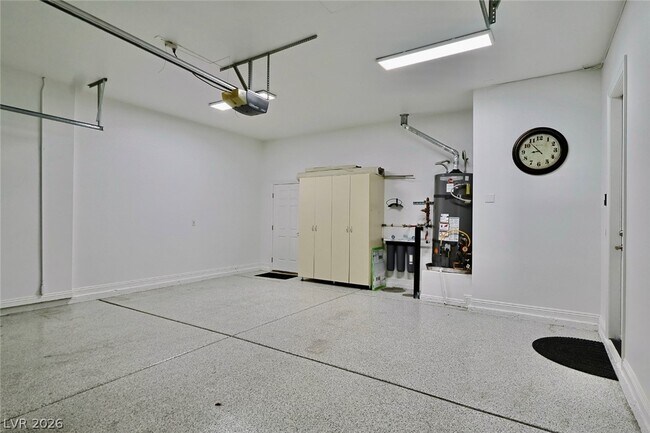 Building Photo - 12047 Oakland Hills Dr