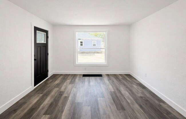 Building Photo - 908 W Colorado Ave