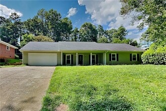 Building Photo - 2791 Whippoorwill Cir NW