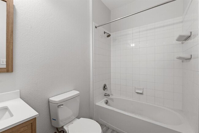 Building Photo - 4500 Senda Ln