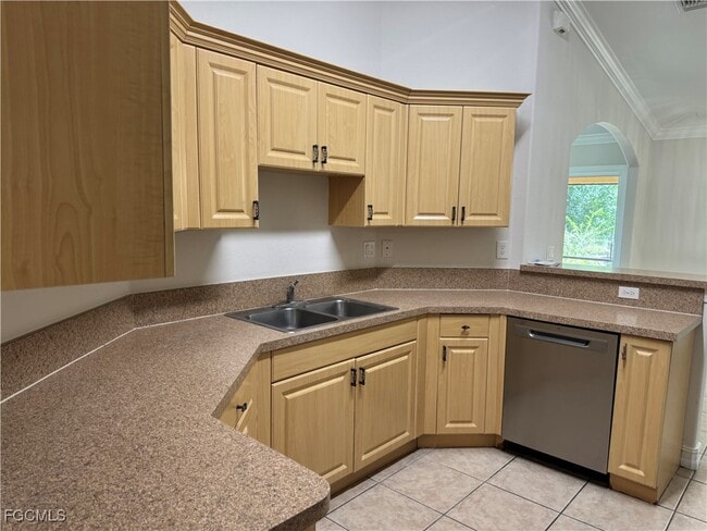 Building Photo - 3109 32nd St W