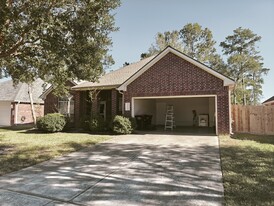 Building Photo - 24510 Forest Path Ct