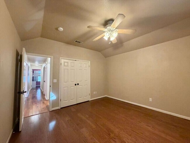 Building Photo - Beautiful single-story home on a corner lot in New Braunfels!